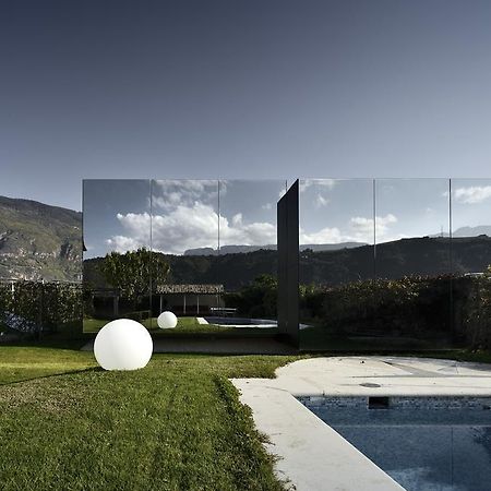 Mirror Houses Bozen Buitenkant foto