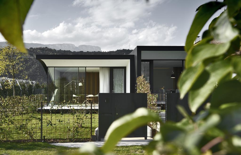 Mirror Houses Bozen Buitenkant foto