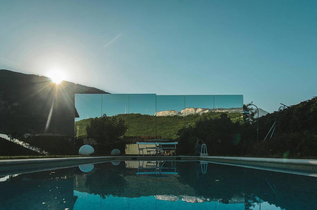 Mirror Houses Bozen Buitenkant foto